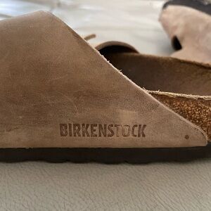 Birkenstock Women’s Arizona Oiled Leather Sandal